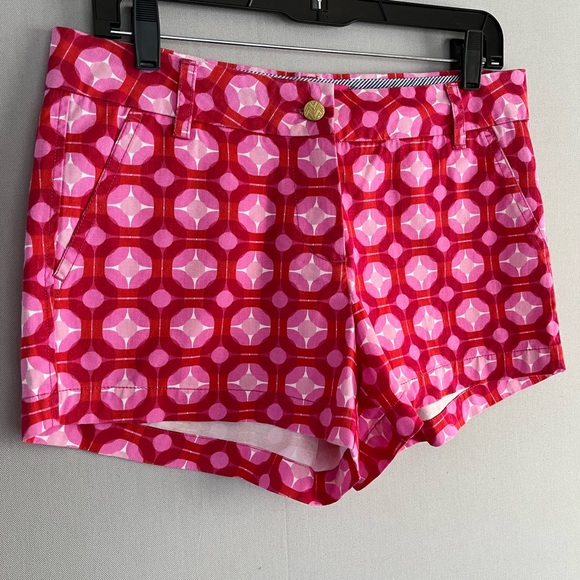 NWT Macbeth Collection Pink Red Geo Print SHORTS Women's Size M Casual Summer. - Picture 3 of 11